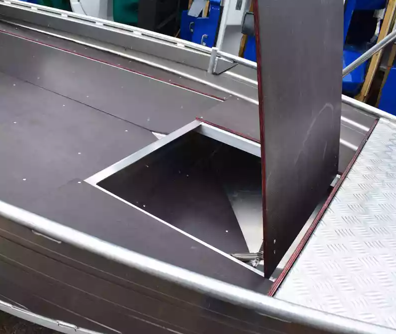 Алюминиевая лодка  Wyatboat-430 Master в Новошахтинске