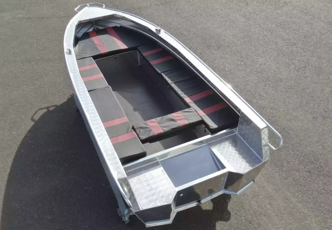Алюминиевая лодка Wyatboat-390РМ увеличенный борт в Новошахтинске
