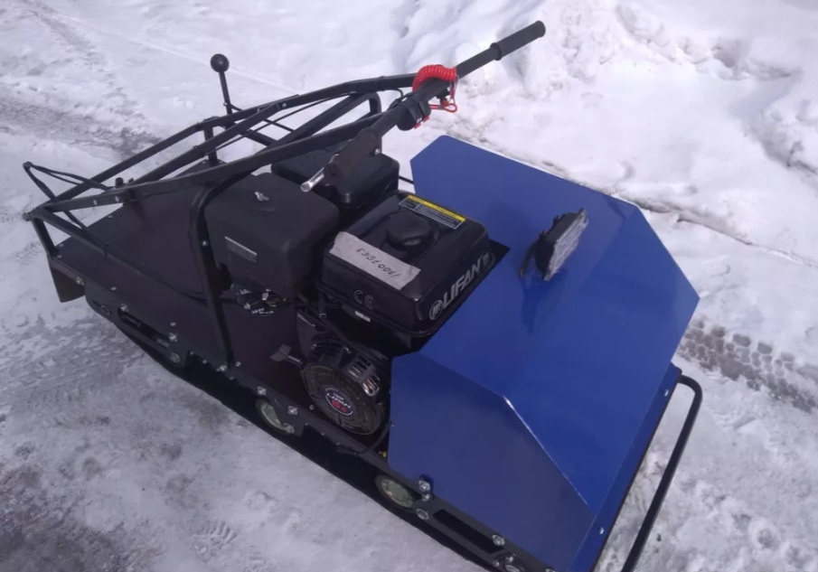 Мотобуксировщик AhtaR ЗИМА с реверсом (задний ход) в Новошахтинске