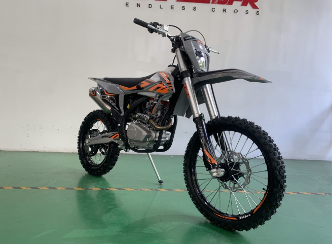 Мотоцикл JHLMOTO JHL LX4 CB300RL (175FMN) в Новошахтинске