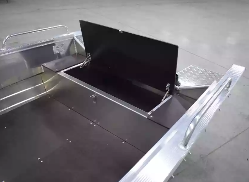 Алюминиевая лодка  Wyatboat-430 Р в Новошахтинске