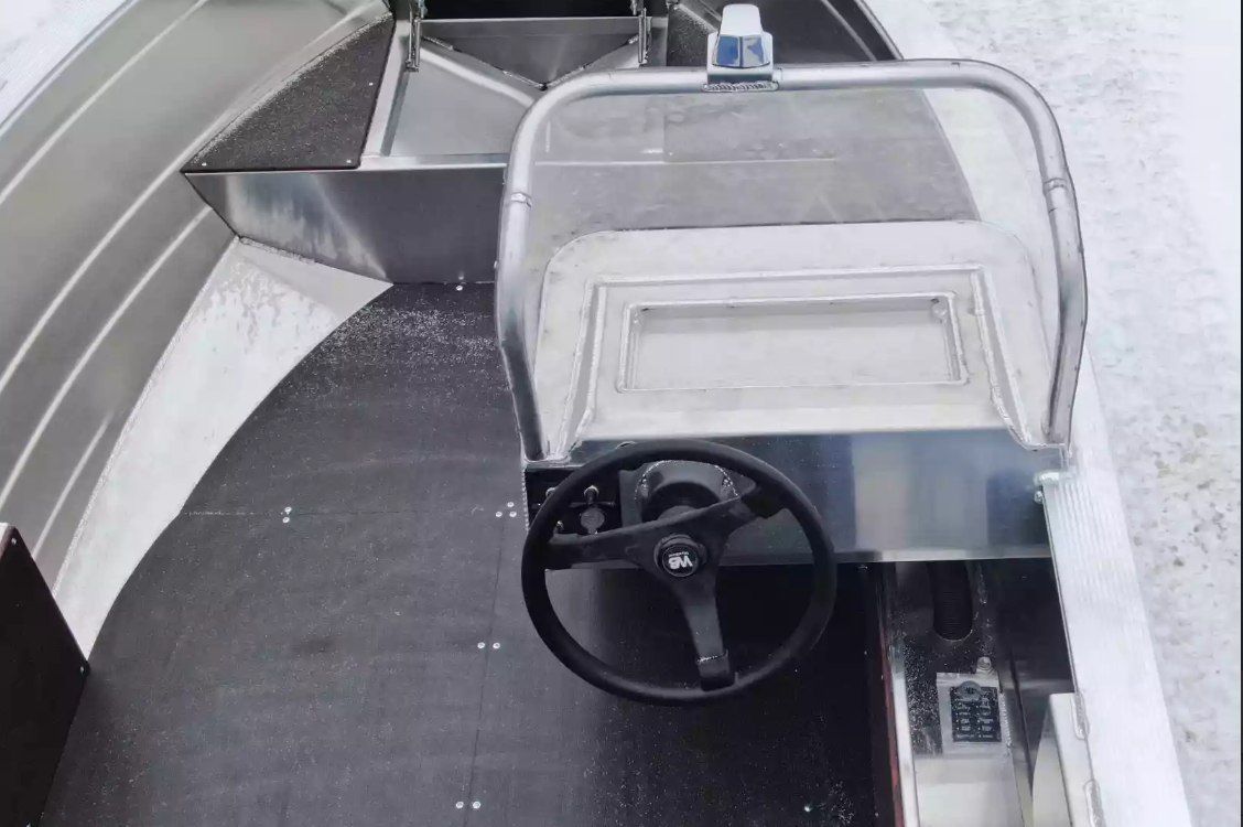 Алюминиевая лодка Неман-400 С в Новошахтинске