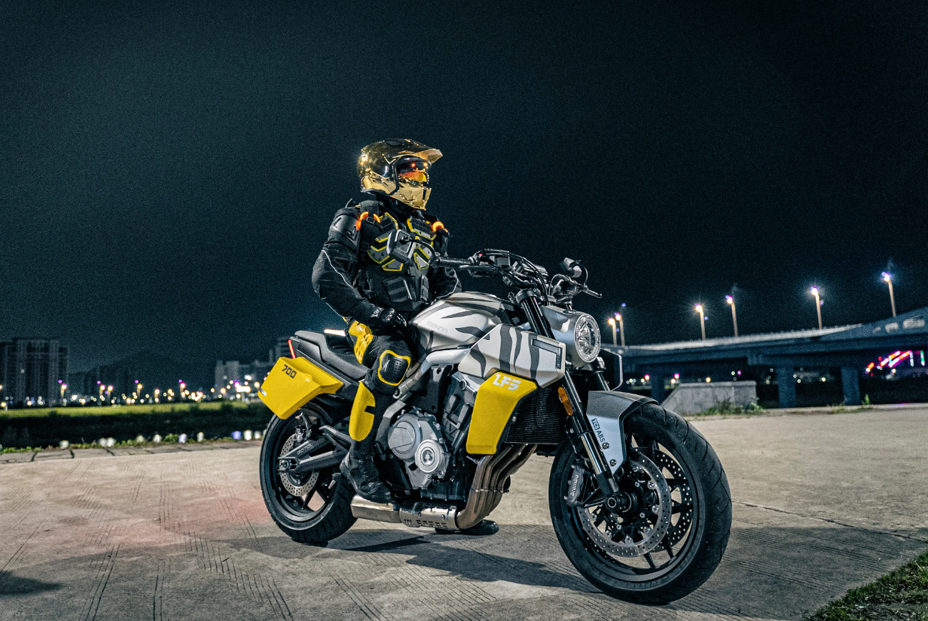 Мотоцикл Benda LFS 700 в Новошахтинске