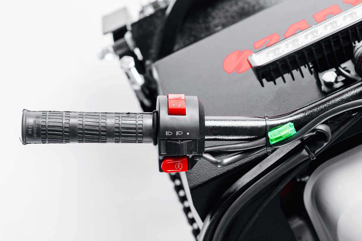 МОТОБУКСИРОВЩИК IKUDZO 1100/380 К8 в Новошахтинске