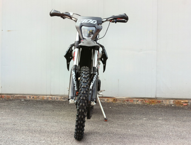 Мотоцикл JHLMOTO JHL Z3+ CB300 (175FMM) в Новошахтинске