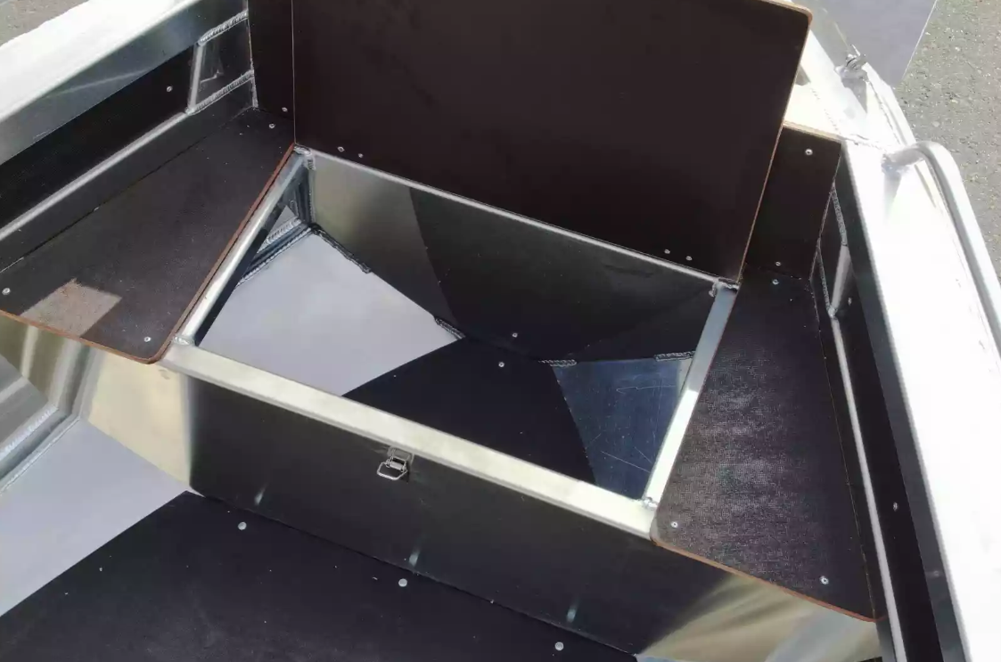 Алюминиевая лодка  Неман-480 Р в Новошахтинске