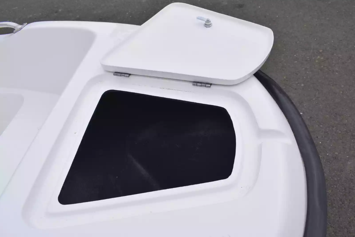 Стеклопластиковая лодка Пингвин New (тримаран) в Новошахтинске