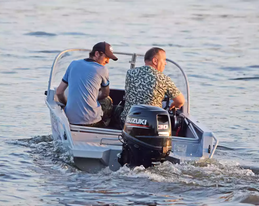 Алюминиевая лодка Wyatboat-390 DCM в Новошахтинске