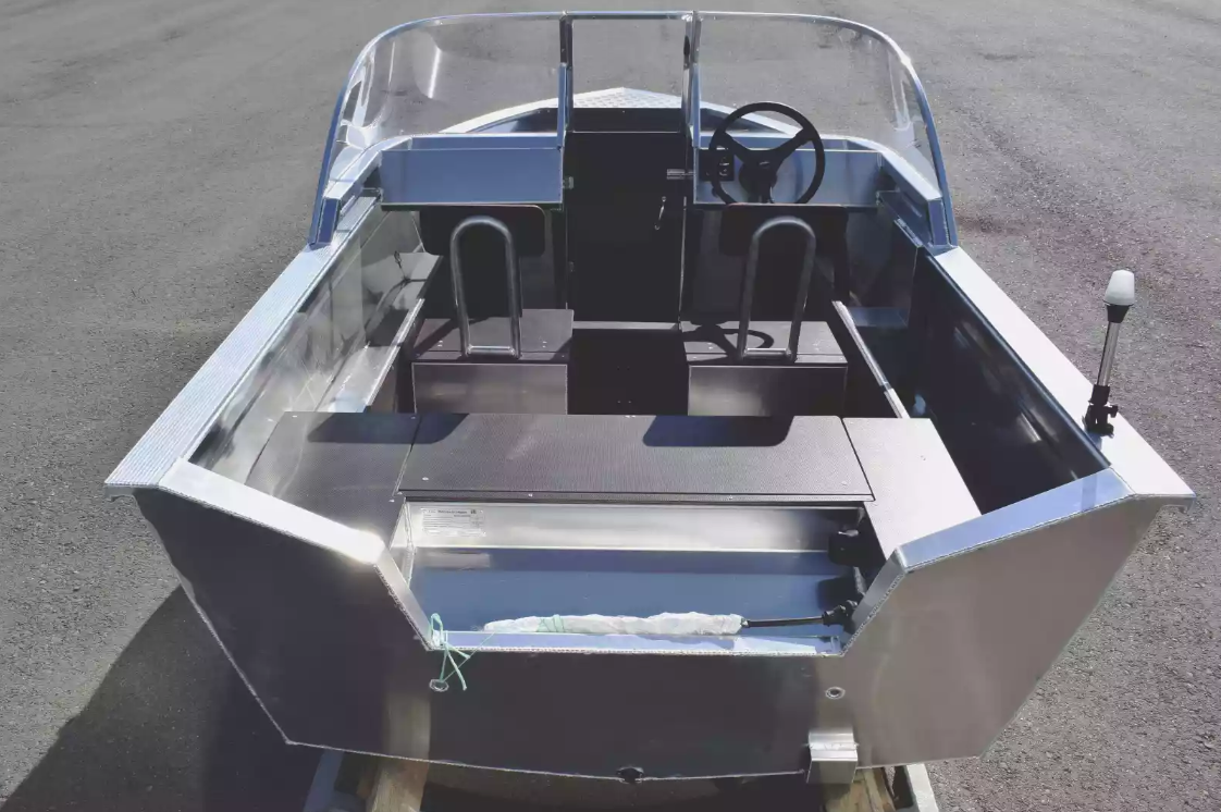 Алюминиевая лодка  Неман-400 DCM в Новошахтинске