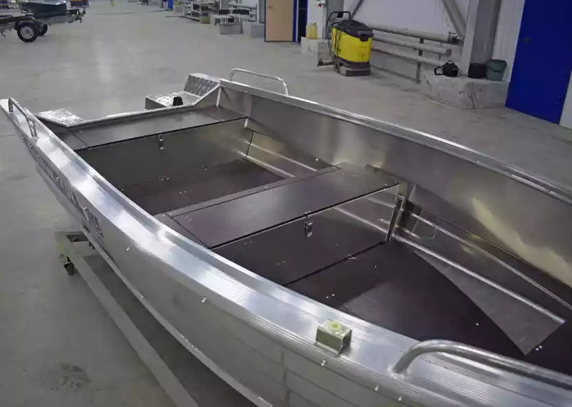 Алюминиевая лодка  Wyatboat-430 Р в Новошахтинске