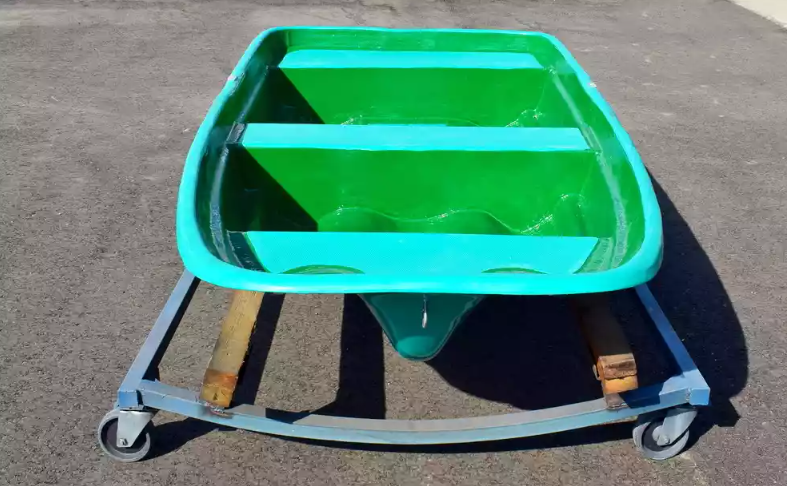 Стеклопластиковая лодка Старт (тримаран) в Новошахтинске