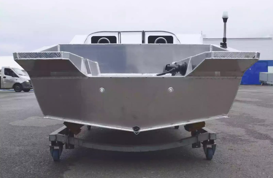 Алюминиевая лодка  Neman-400 PRO в Новошахтинске