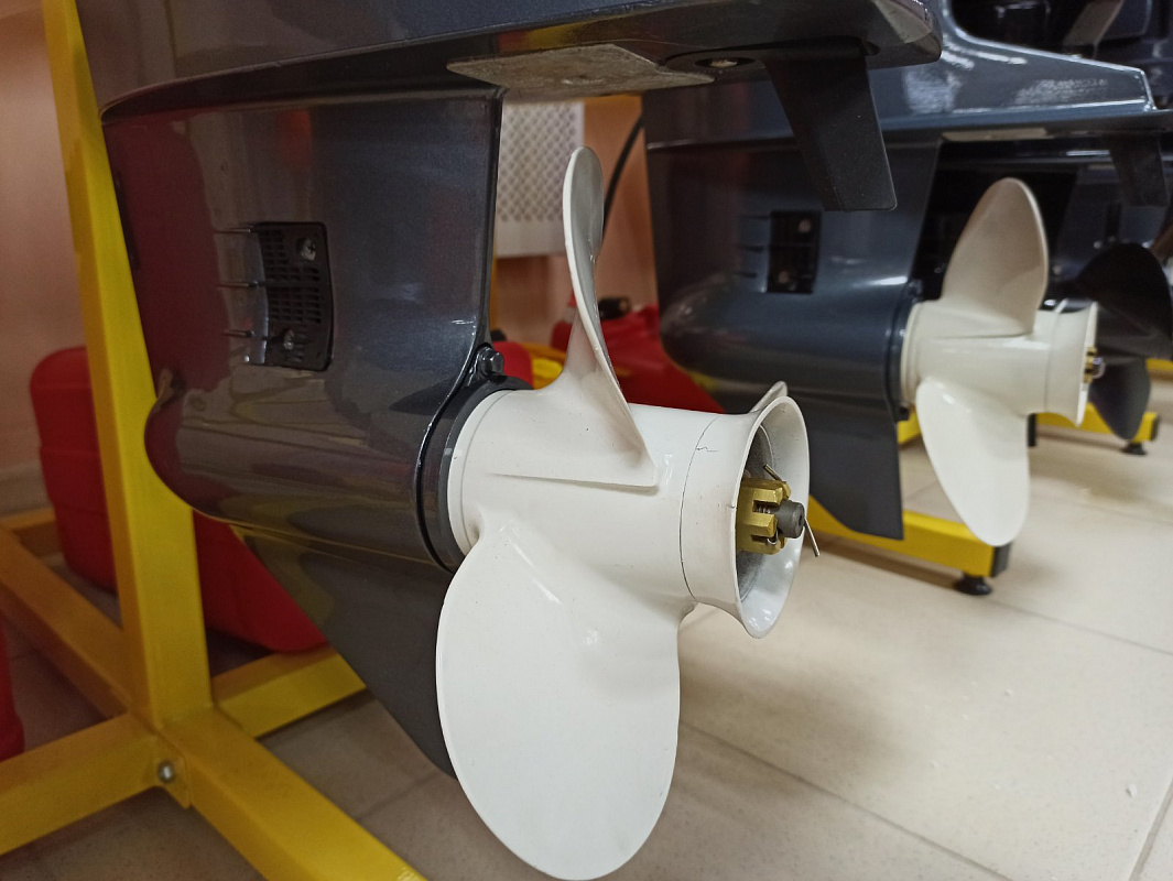 Лодочный мотор BREEZE T30S (2х тактный) в Новошахтинске