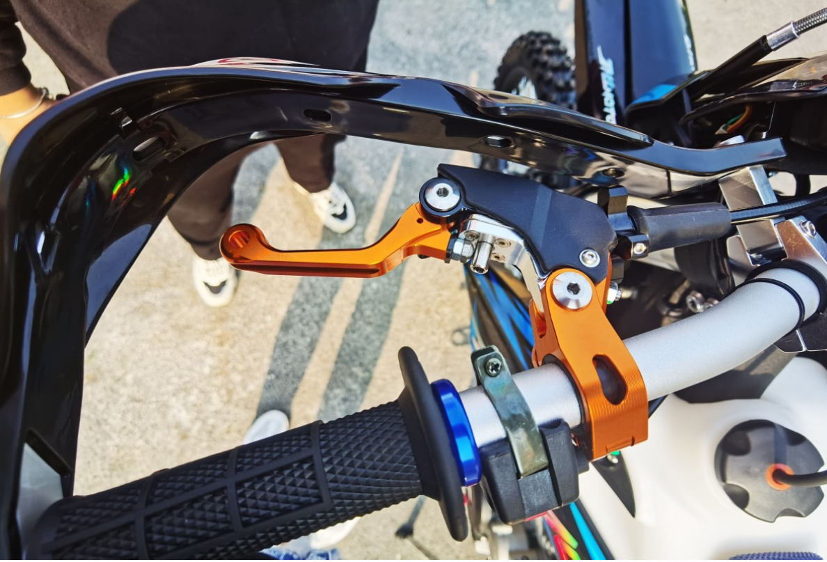 Мотоцикл JHLMOTO JHL Z3 CB250 (172FMM-3A) в Новошахтинске