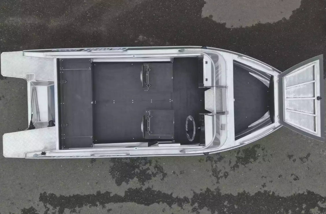 Алюминиевая лодка  Neman-400 PRO в Новошахтинске