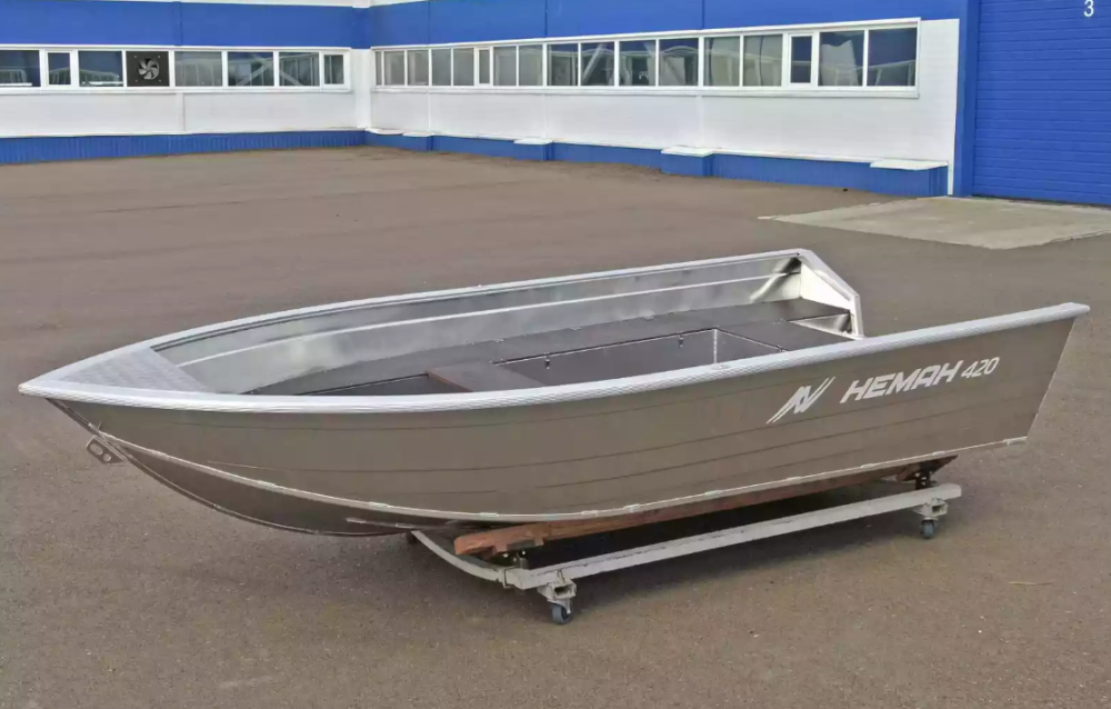 Алюминиевая лодка  Неман-420 в Новошахтинске