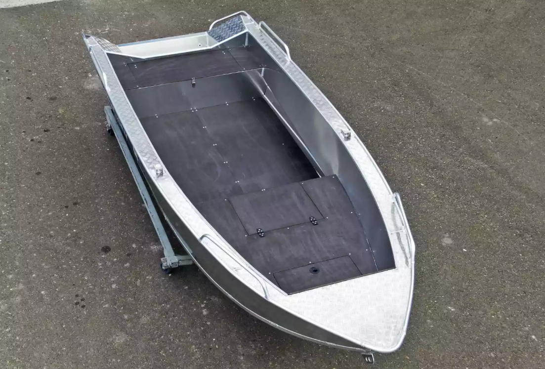 Алюминиевая лодка  Wyatboat-430М FISH в Новошахтинске