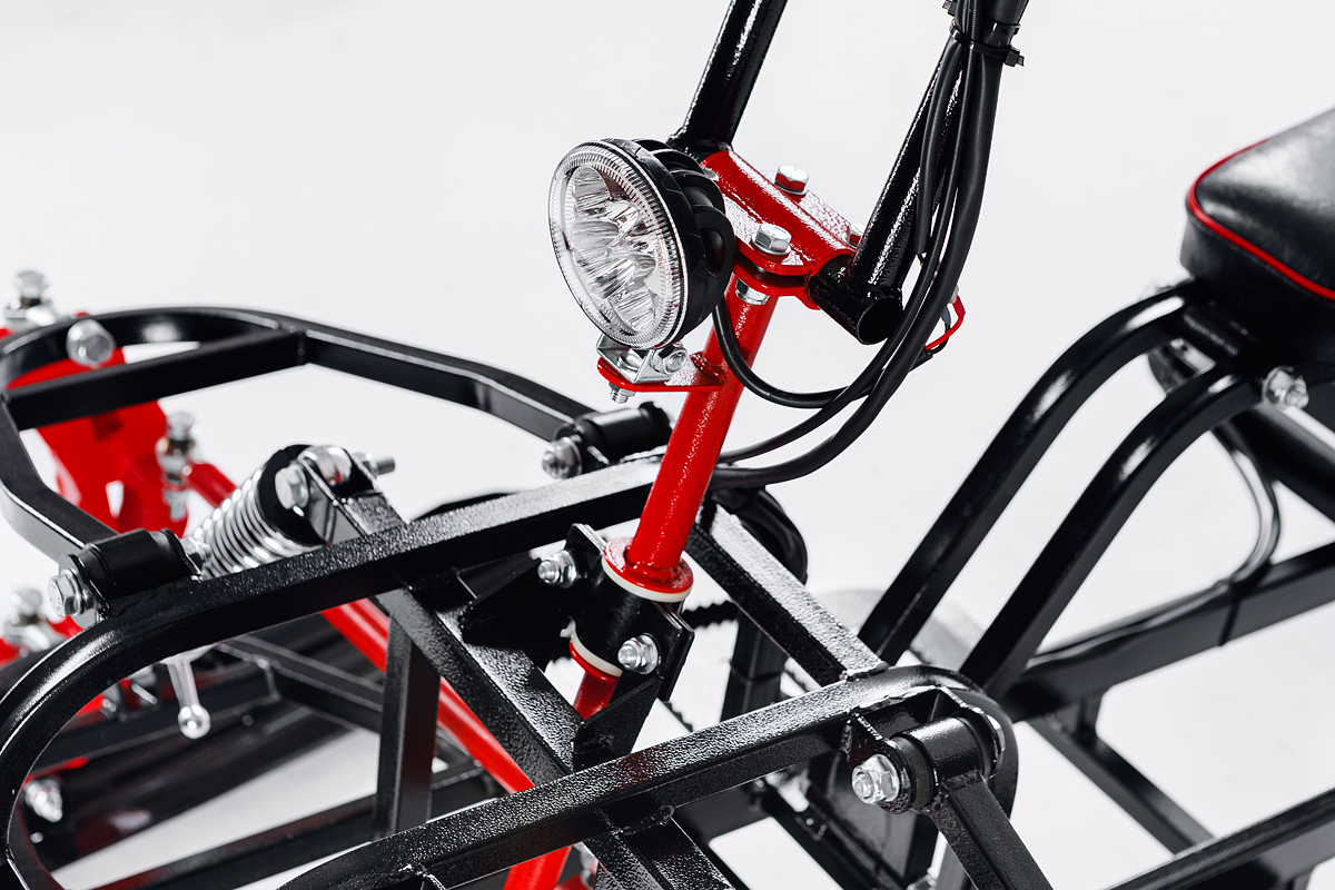 Лыжный модуль IKUDZO с подогревом ручек пластиковые лыжи в Новошахтинске