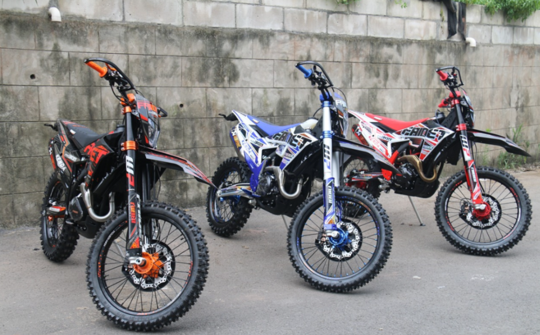 Кроссовый мотоцикл FAIDET NC300S ULTRA KKE в Новошахтинске