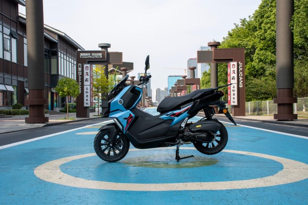 Скутер PROMAX BMW C250X в Новошахтинске