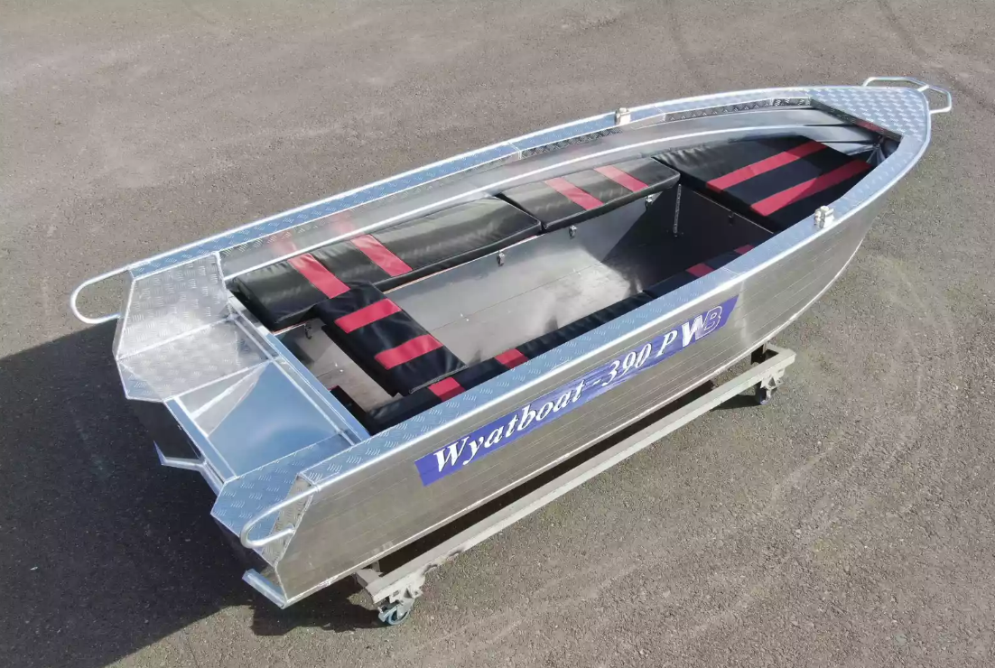 Алюминиевая лодка Wyatboat-390РМ увеличенный борт в Новошахтинске