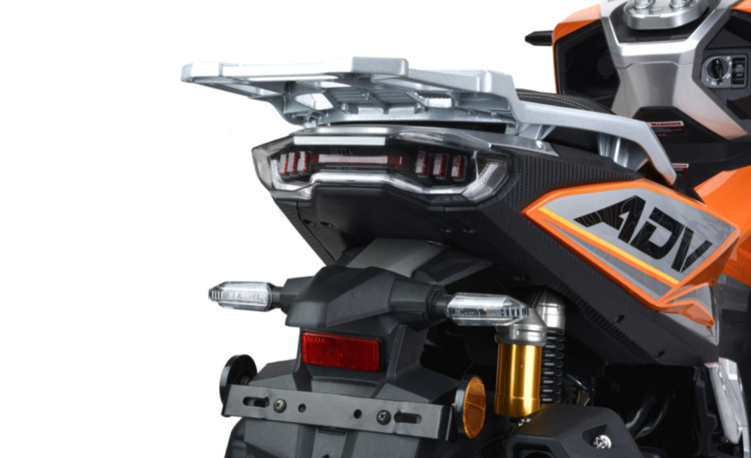 Скутер MOTOLAND (МОТОЛЕНД) T-MAX 150 в Новошахтинске