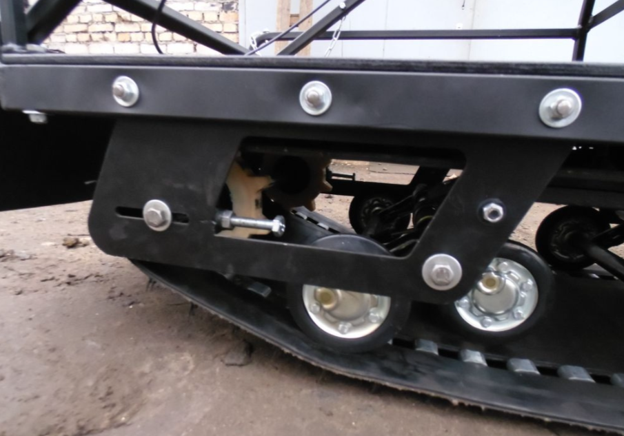 Мотобуксировщик AhtaR Зима 9 л/с с вариатором в Новошахтинске