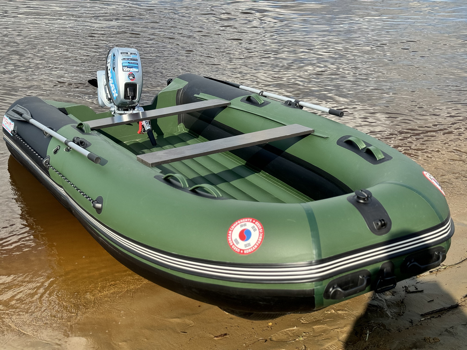 Лодка MISHIMO BIG FLOOR 400 в Новошахтинске