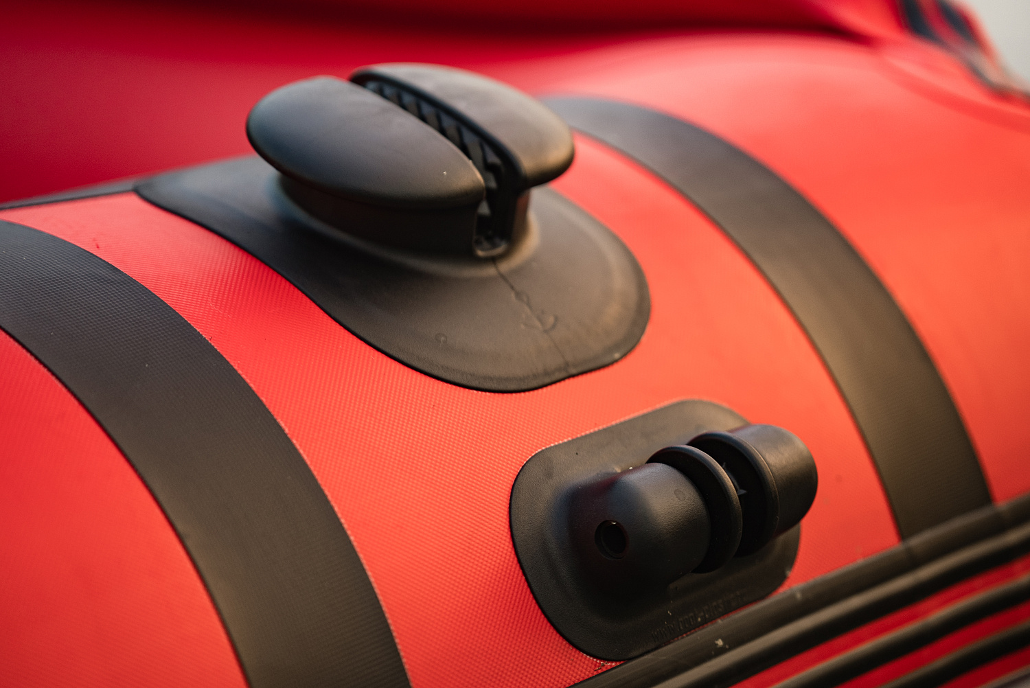 Лодка MISHIMO RIVER FJET PRO 430  под водомет в Новошахтинске