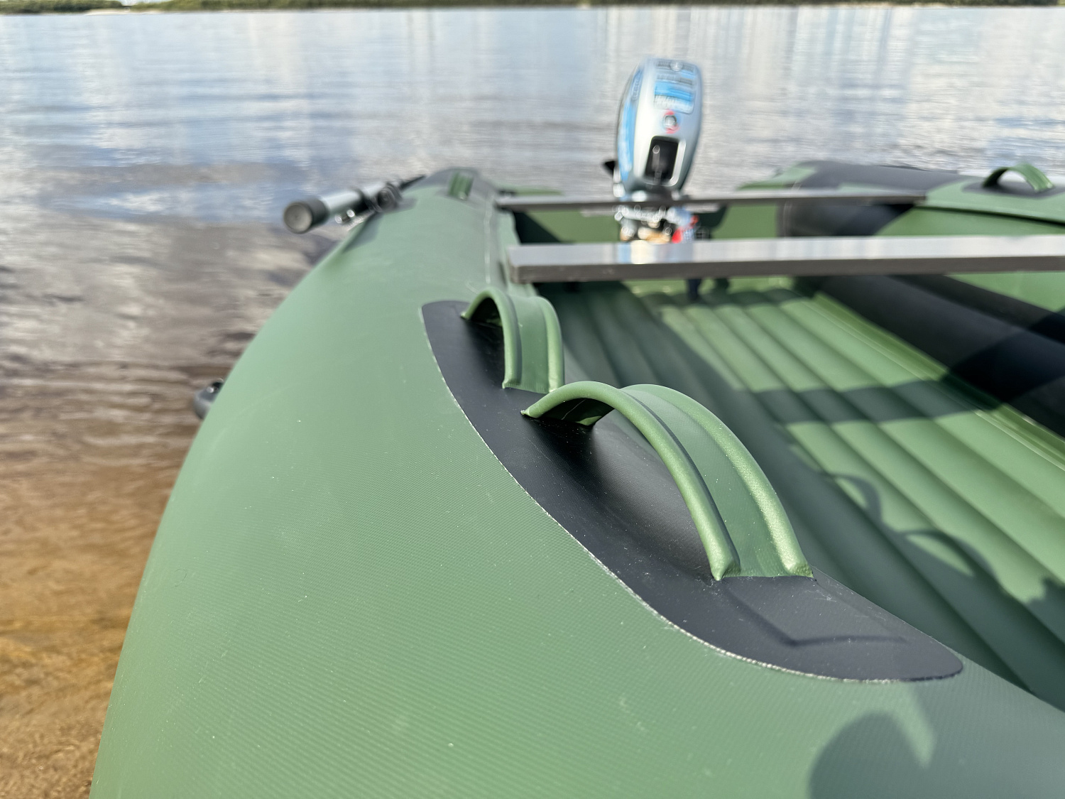 Лодка MISHIMO BIG FLOOR 380 в Новошахтинске