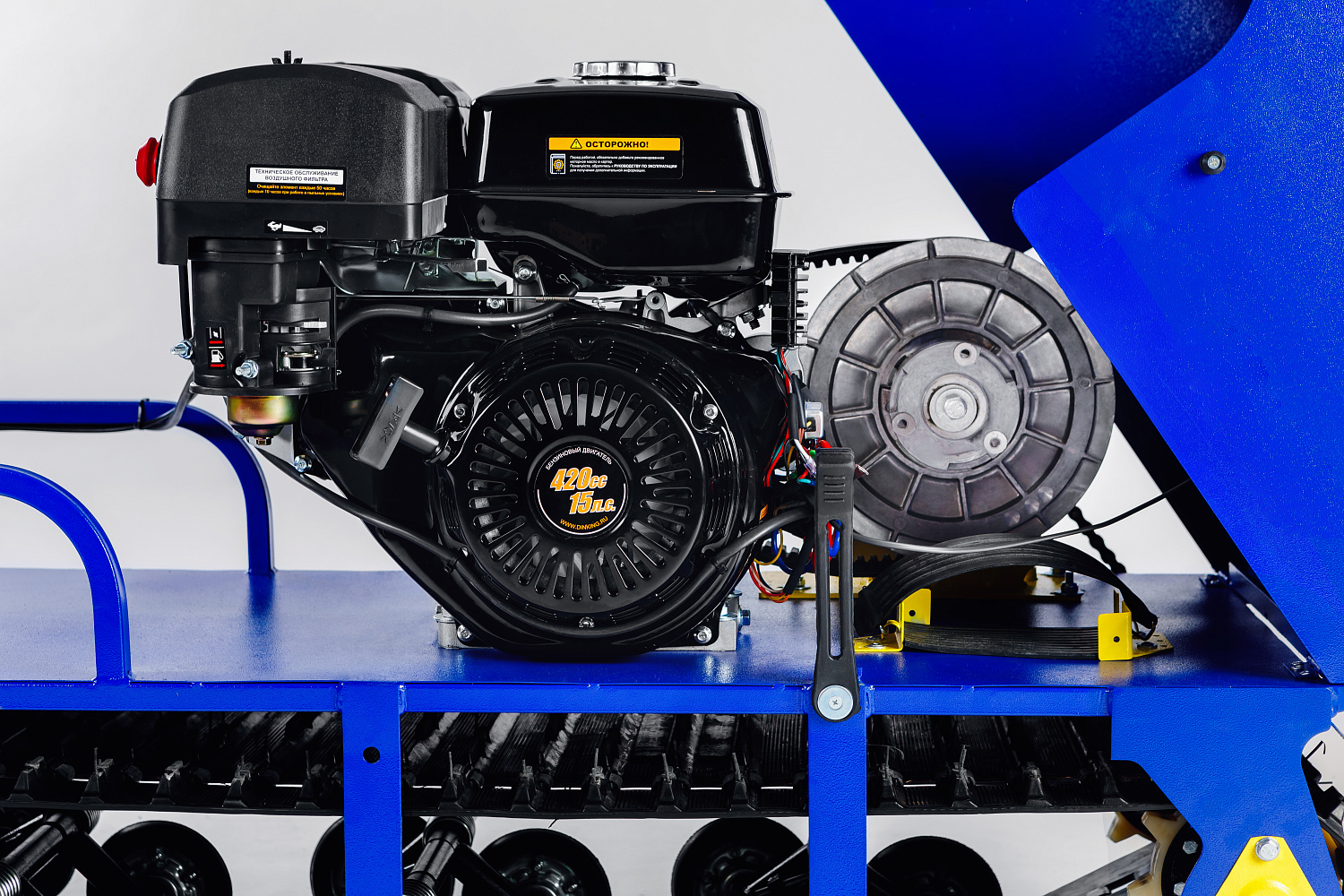 Мотобуксировщик SNOW DOG 17 с эл. запуском (DINKING) в Новошахтинске