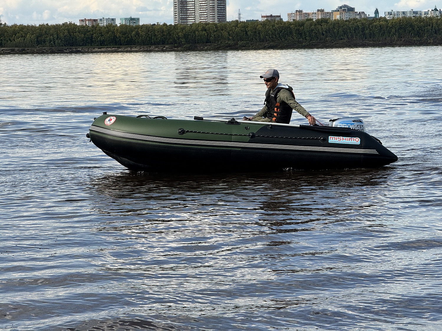 Лодка MISHIMO BIG FLOOR 380 в Новошахтинске