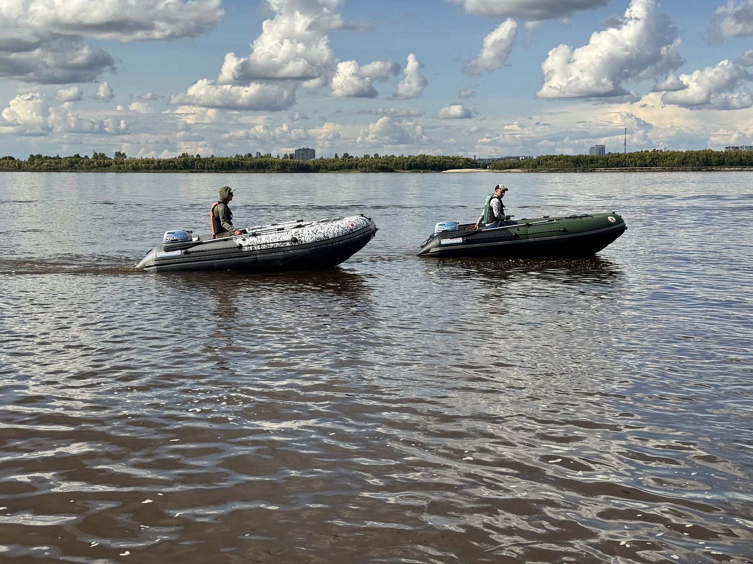 Лодка MISHIMO BIG FLOOR 440 в Новошахтинске