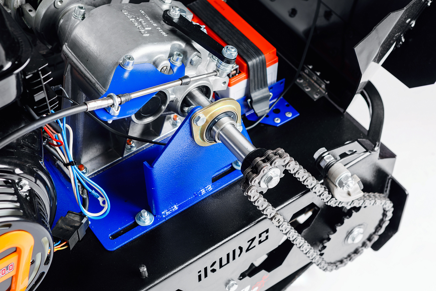 МОТОБУКСИРОВЩИК IKUDZO LONG 2.0 1700/500 EKR20 в Новошахтинске