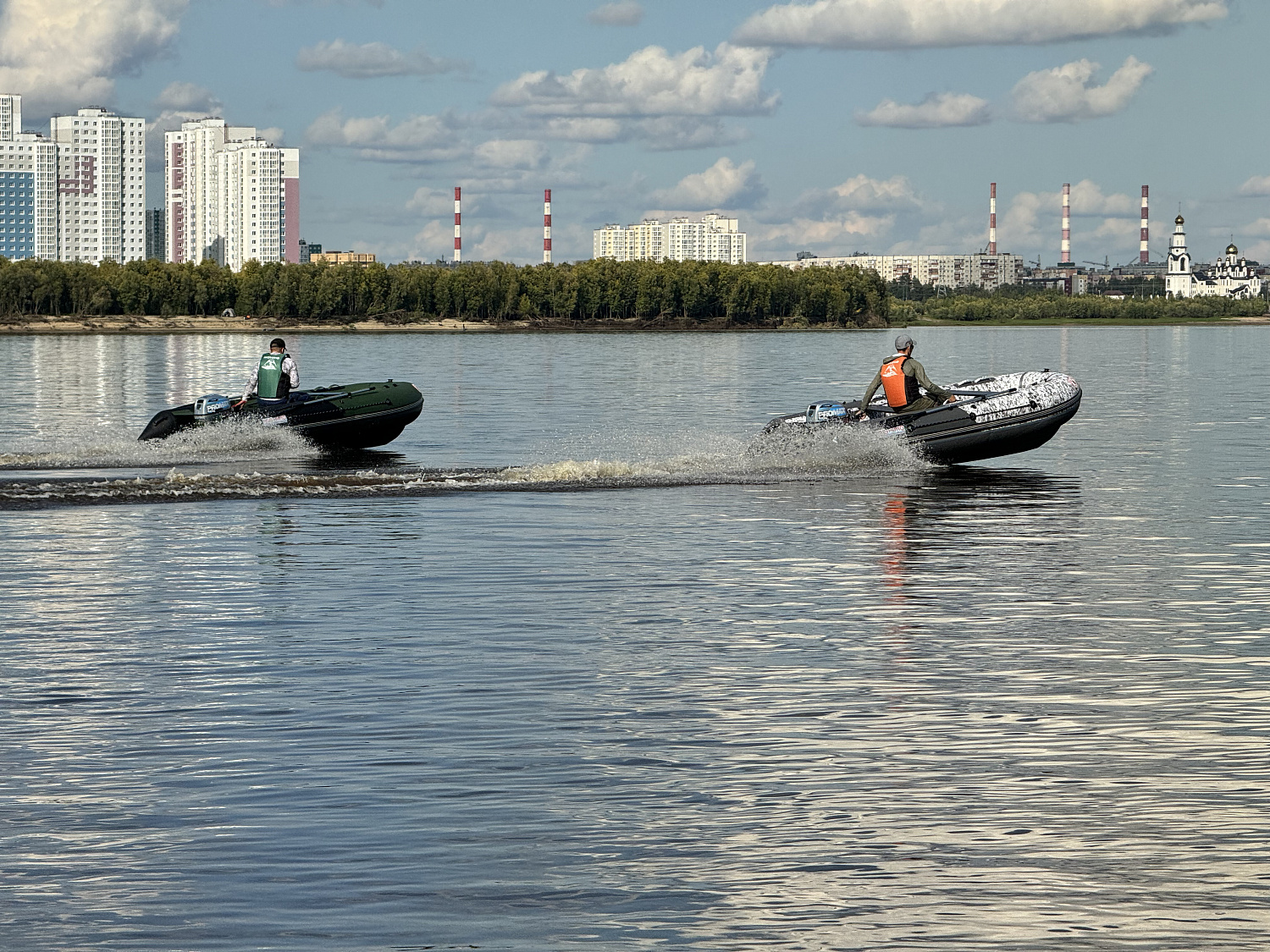 Лодка MISHIMO BIG FLOOR 440 в Новошахтинске