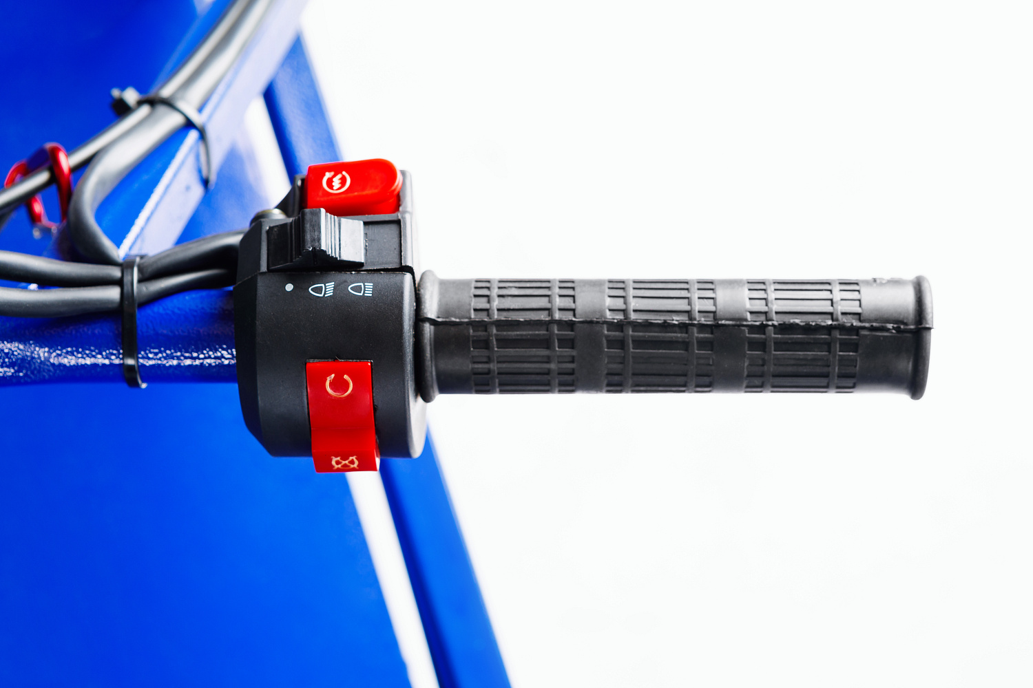 МОТОБУКСИРОВЩИК SNOW DOG 15 л.с. в Новошахтинске