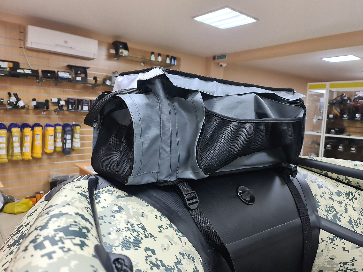 СУМКА ЛЮКС НА БАЛЛОН ДЛЯ ЛОДОК ПВХ 50Х25Х25 СМ в Новошахтинске